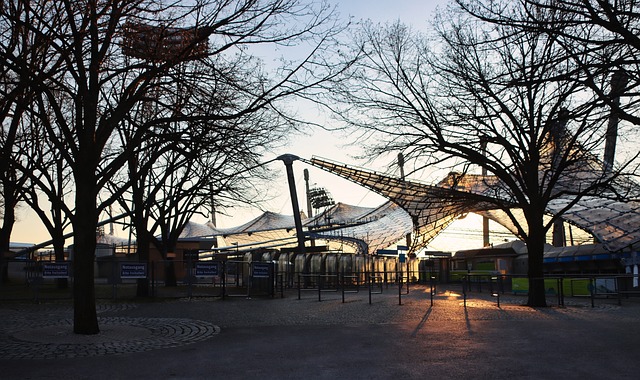 队如拜仁慕 队如拜仁慕